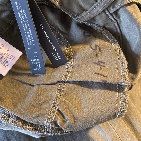 NWT J BRAND
Maria high-rise skinny leg  jeans size 25 - Picture 10 of 10